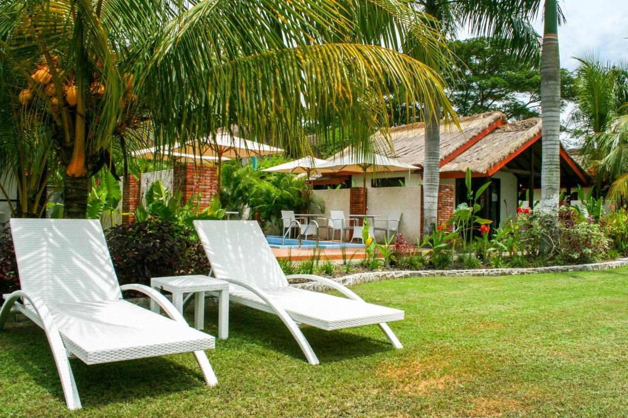 Burudika Bungalows Селонг Беланак Екстериор снимка